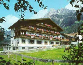 Гостиница Gästehaus Perktold, Нессельвенгле